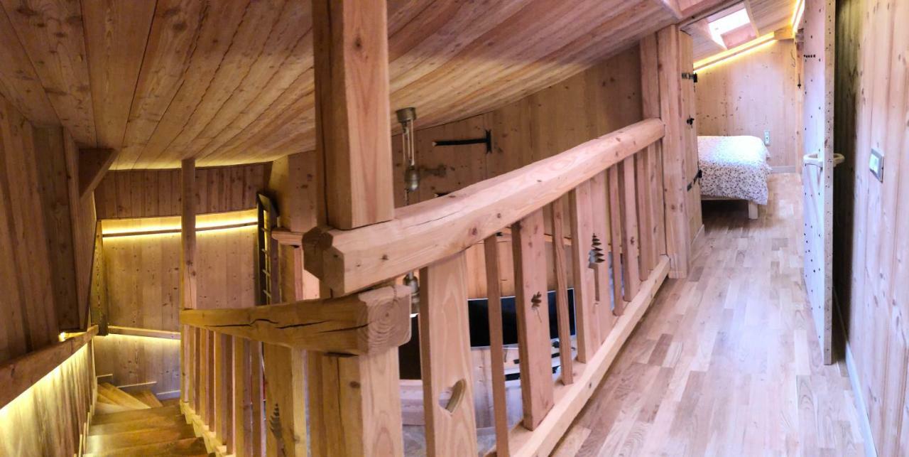 Le Joli Nid Apartment เลส์เดอซาลป์ ภายนอก รูปภาพ